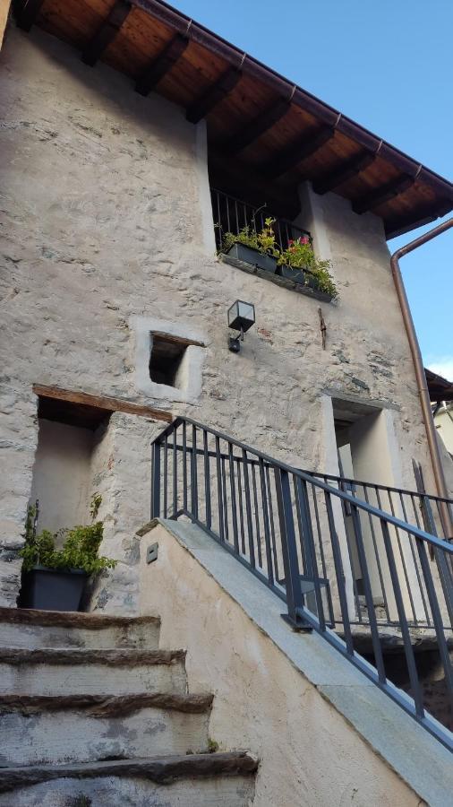 Pietra Viva - Casa Per Vacanze Chiavenna Kültér fotó